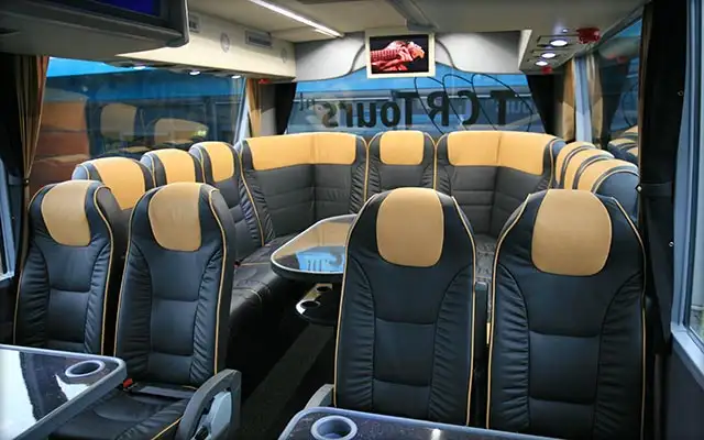32 persoons VIP touringcar