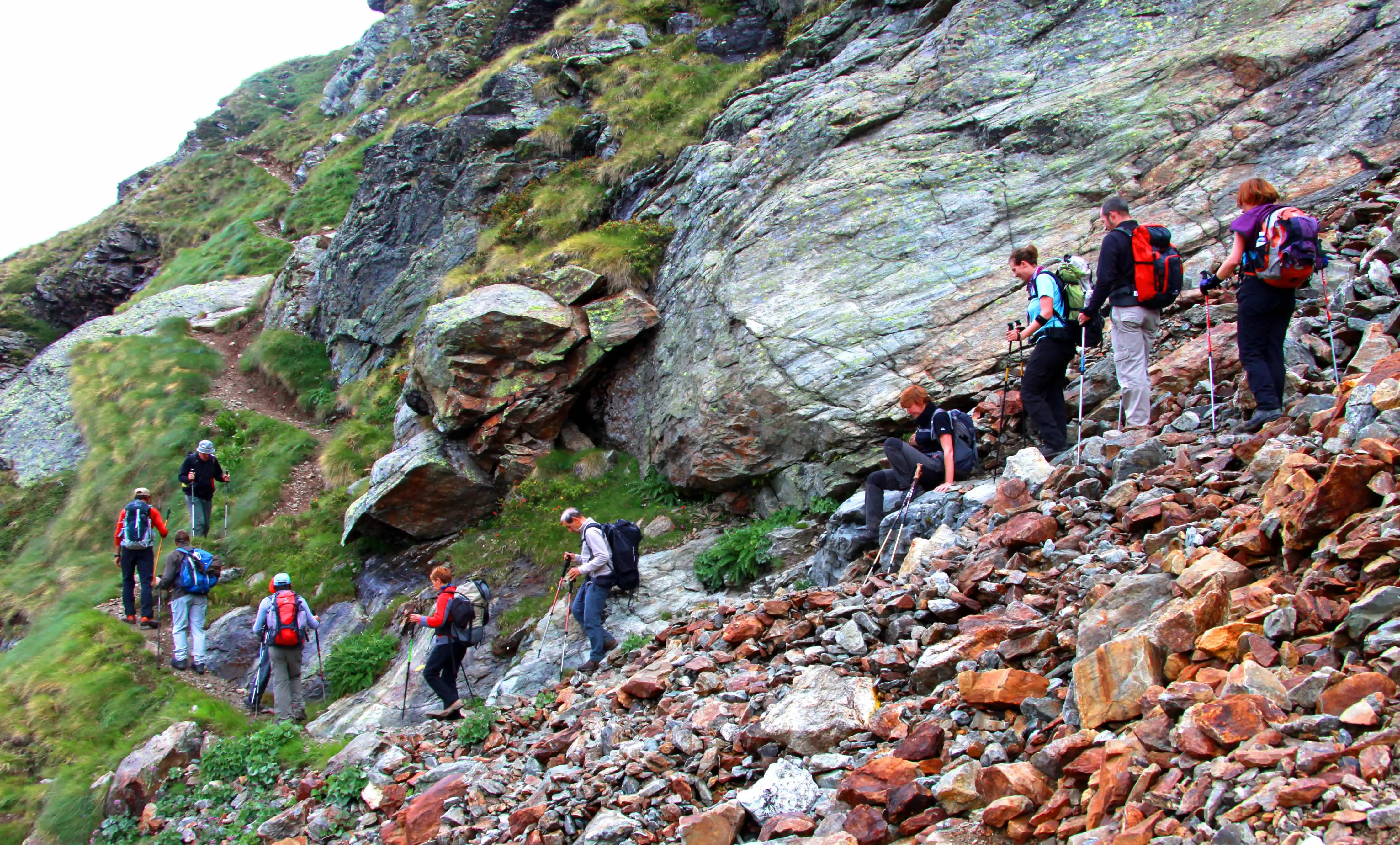 Prarayer. Dans la montée au col de Valcornera.