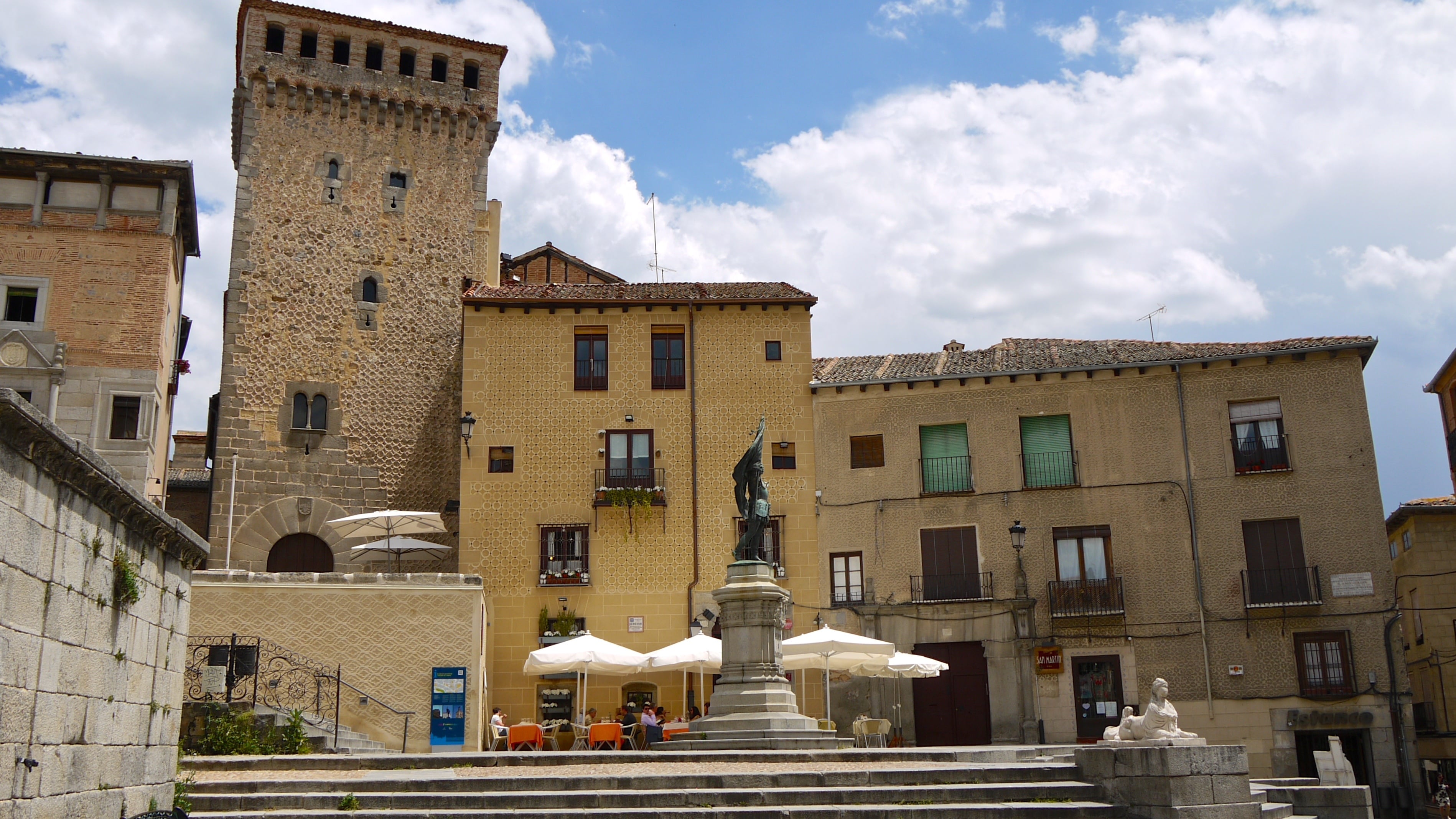 Segovia, la Plaza de San Martín 