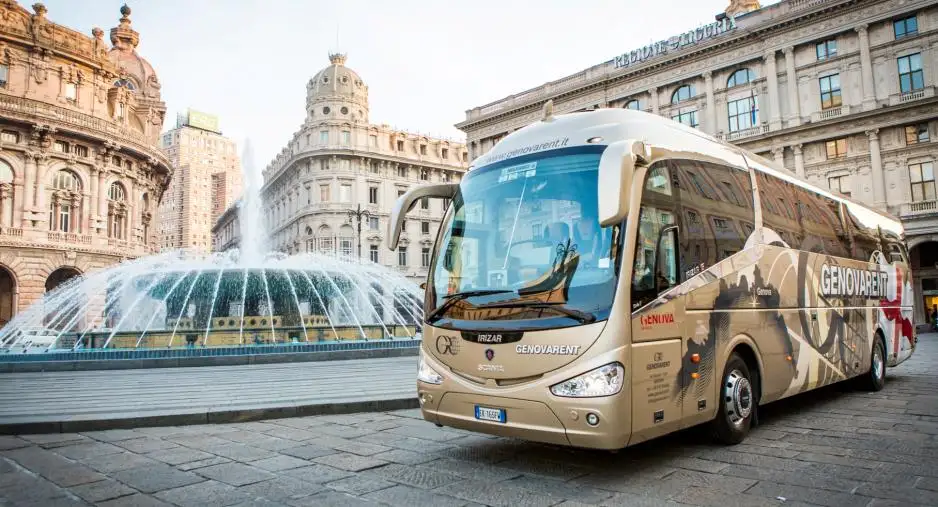 Tourist bus from GENOVARENT