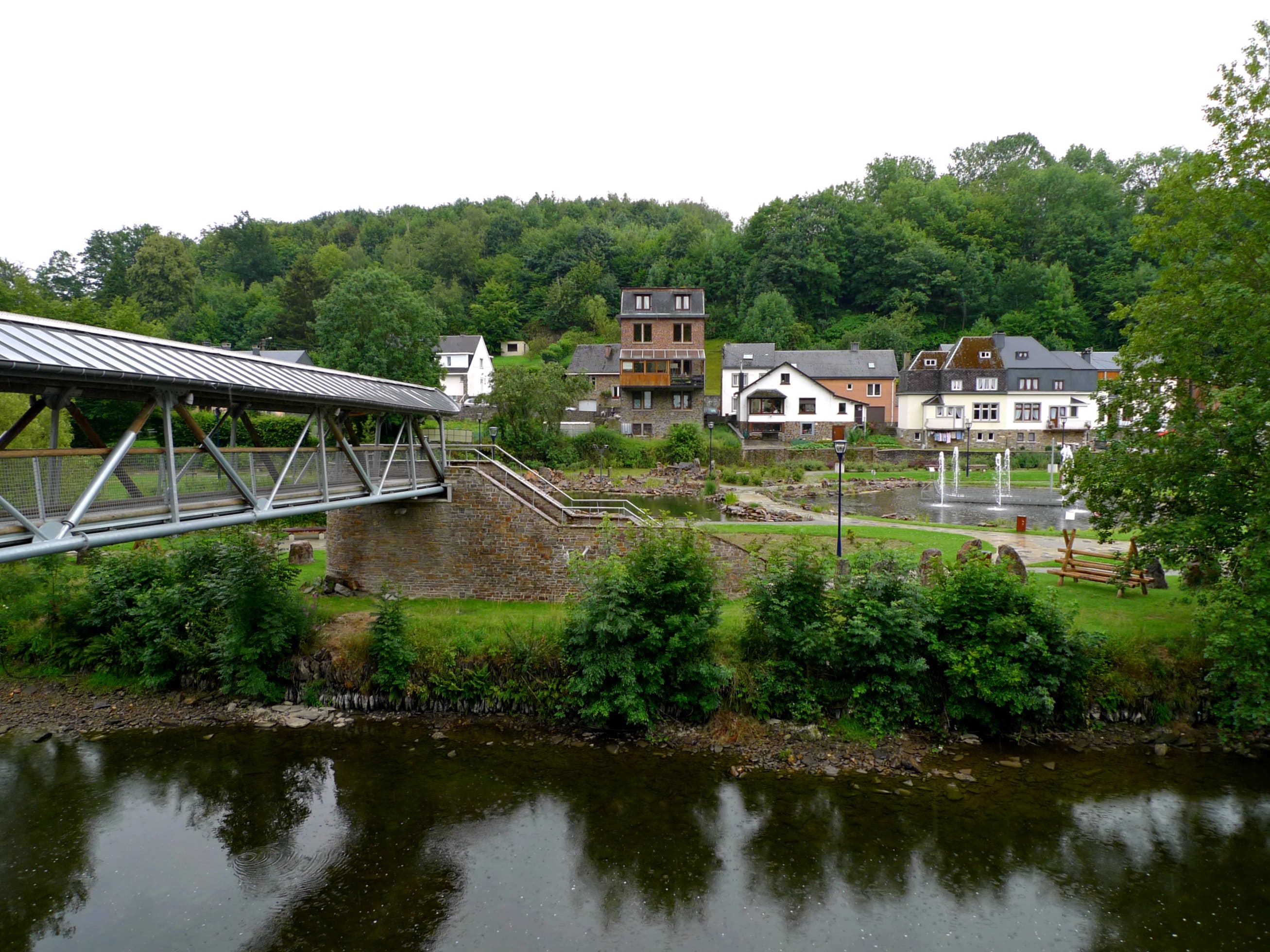 bridge at la roche