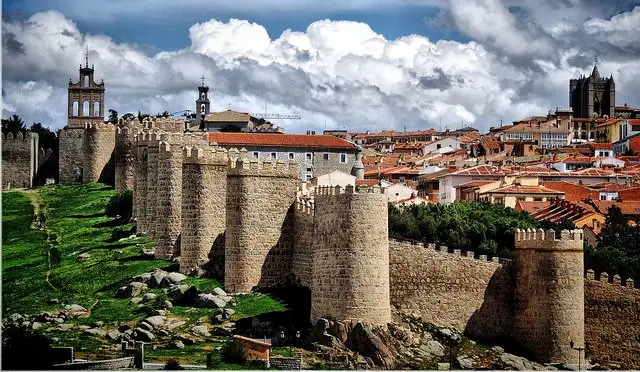 4519-Muralla de Avila