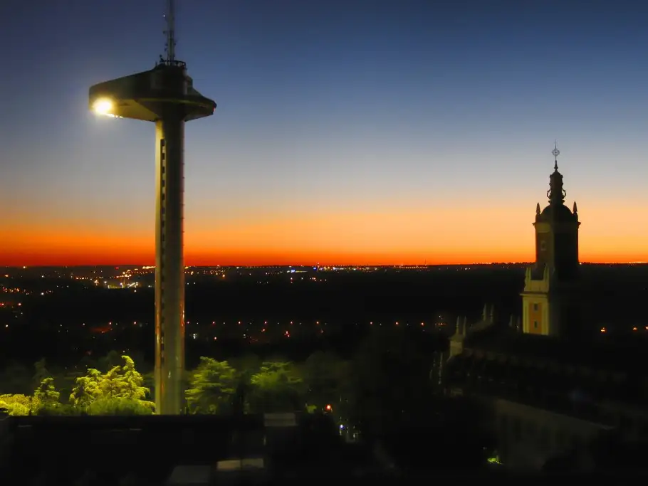 A panoramic night view of the Faro de la Moncloa in Madrid 
