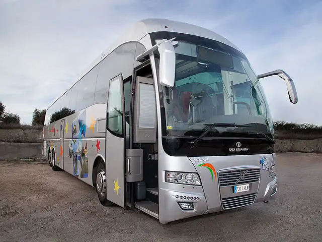 Autocar de lujo Cubero