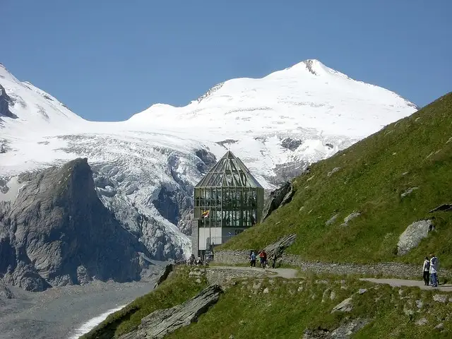 Ein Blick auf die Großglockner Hochalpenstrasse