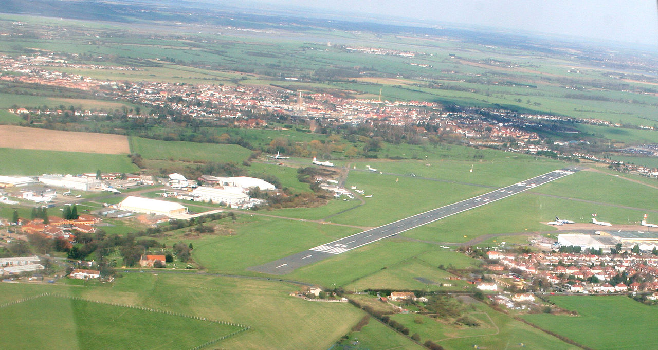 1280px-Southend_airport