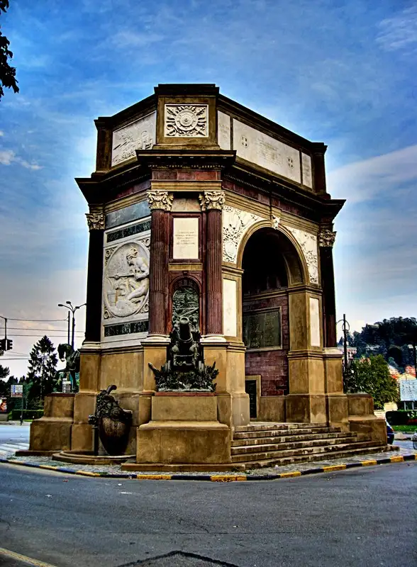 Arco del Valentino, Torino