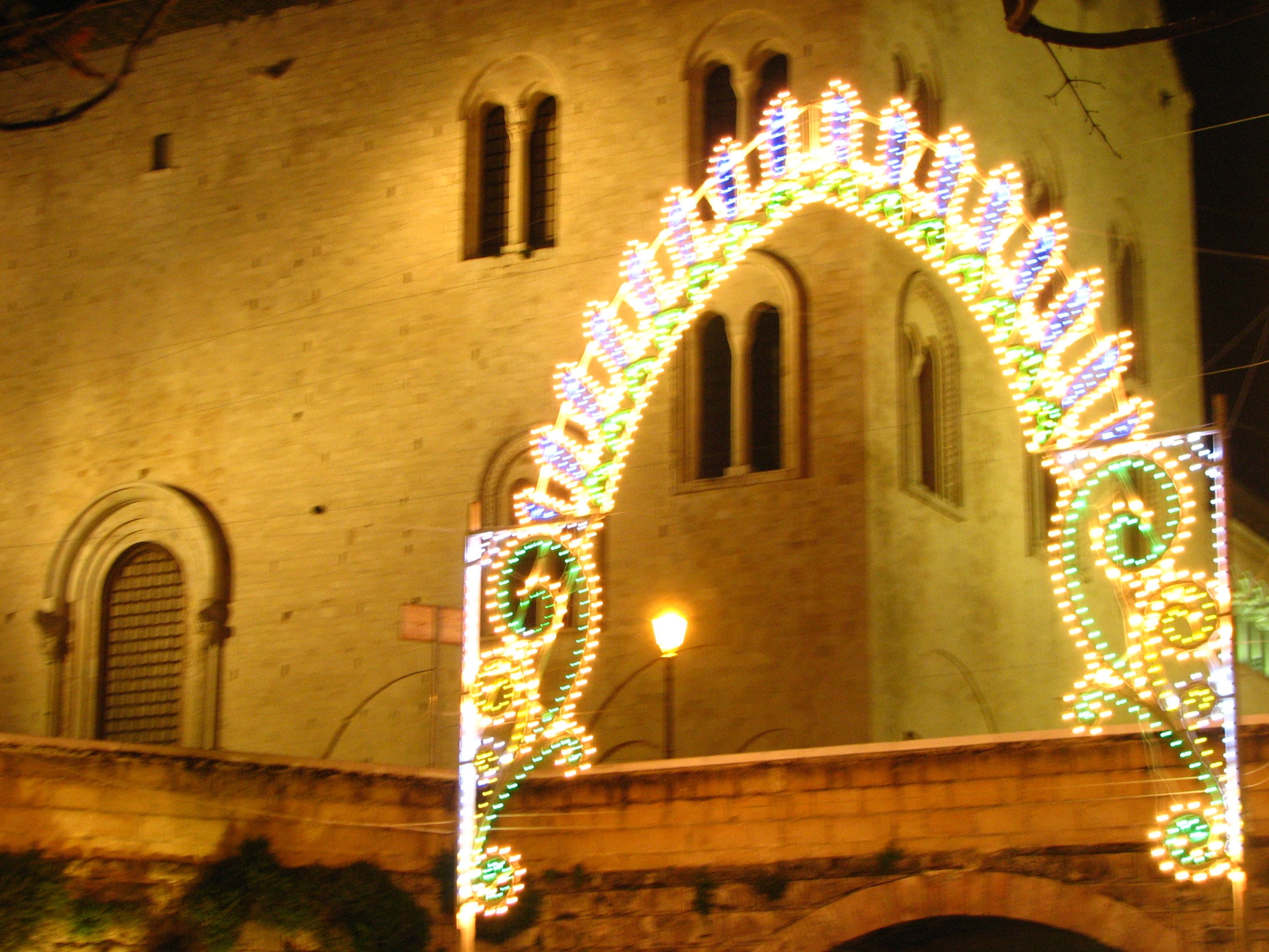 Entrance to old part of town, Bari