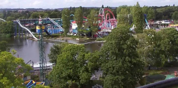 Drayton-Manor-view.