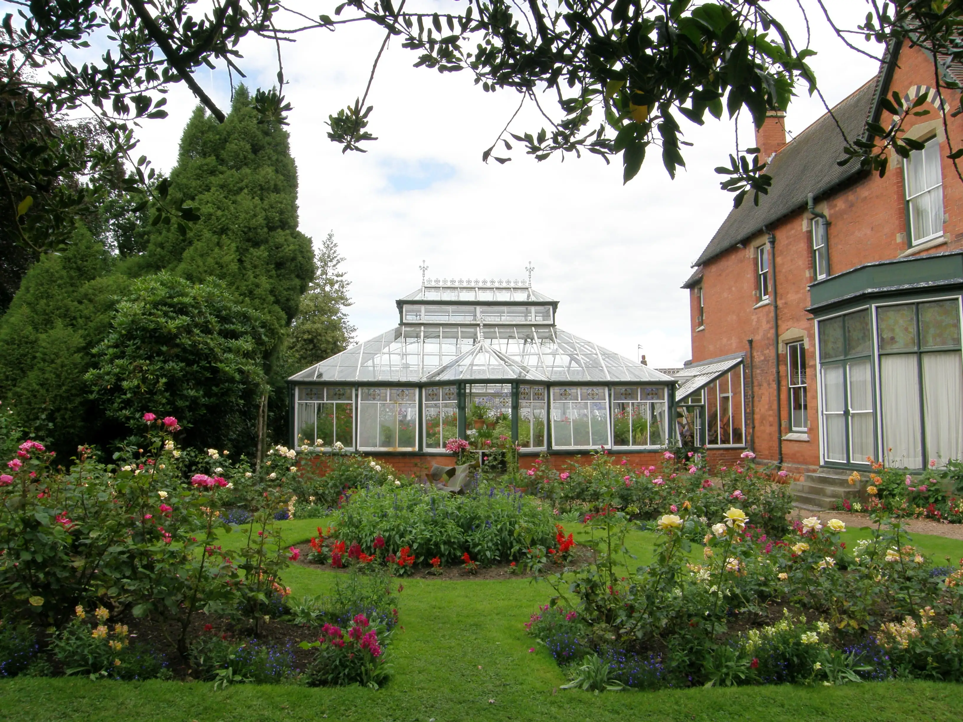 Glasshouse at Sunnycroft