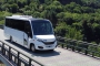 Alquila un 29 asiento Midibus (UNIVI M20 LUXURY 2023) de AUTOCARES IGLESIAS SL en Vigo 