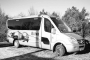 Alquila un 19 asiento Minibús (Mercedes  Sprinter 2016) de Autos Bibey S.L. en Cambre - A Coruña 