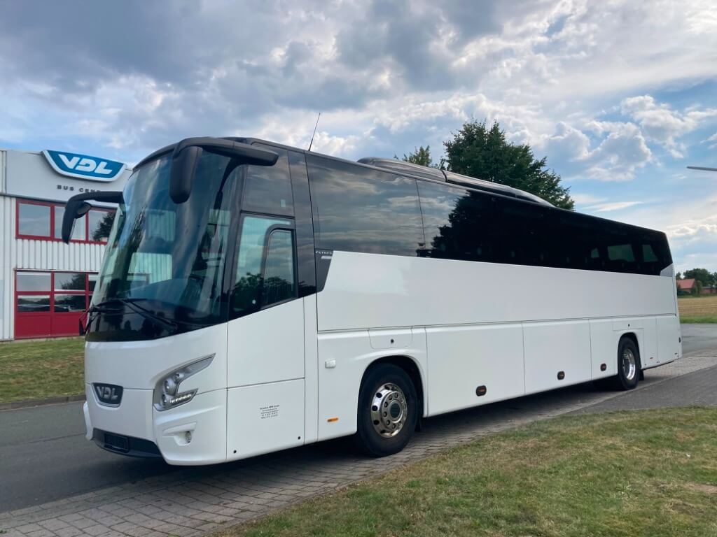 Rent a 49 seater Standard Coach (VDL FUTURA 2020) from Bus Banet from Madrid 