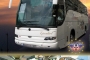 Mieten Sie einen 51 Sitzer Exklusiver Reisebus (volvo más espacio entre los asientos y más servicio 2006) von AUTOBUSES BLANCO RESPALDIZA in BILBAO 
