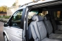 Noleggia un 8 posti a sedere Minivan (Mercedes Viano 2012) da Coach Direct Ltd a Rayleigh 