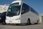 Mieten Sie einen 55 Sitzer Standard Reisebus ( Autocar estándar con los servicios básicos  2009) von AUTOCARES GUASCH Y SERRA in San Jorge - Ibiza 