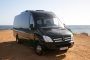 Lloga un 16 seients Microbus ( Monovolumen o furgoneta con chofer.  2009) a AUTOCARES GUASCH Y SERRA a San Jorge - Ibiza 
