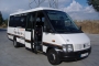Alquila un 17 asiento Minibús (Mercedes-Wolswagen Bus pequeño con los servicios básicos  2005) de Autocares y Microbuses Grandoure en Polígono Los Hoyales - Laguna de Duero 