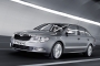 Mieten Sie einen 4 Sitzer Limousine oder Luxusauto (Skoda Superb 2012) von TTT24 Airportservice in Schwechat 