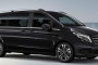 Noleggia un 7 posti a sedere Minivan (Mercedes Clase V 2013) da Cri Service Ncc a Olbia 