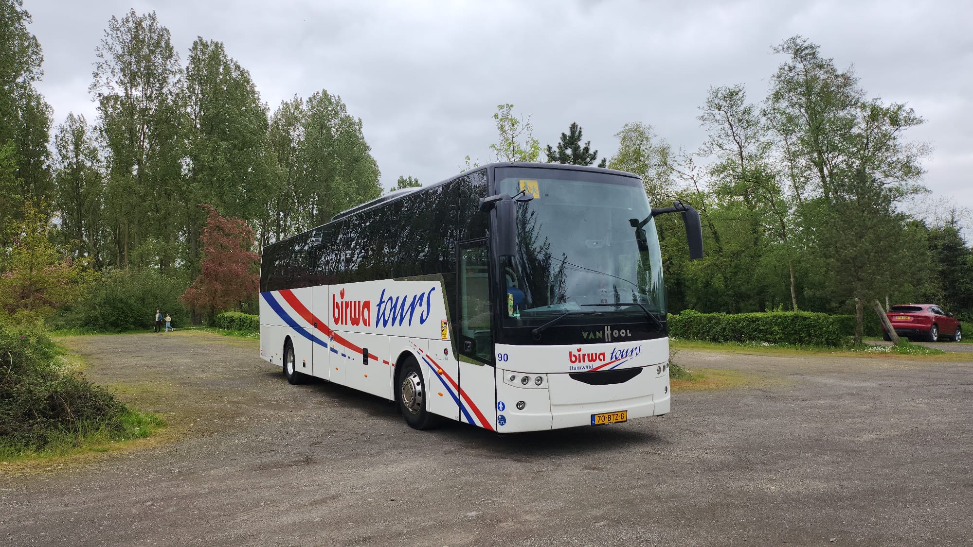 Huur een 54 seater Standaard Bus -Touringcar (Van Hool EX16M 2019) van Birwa Tours in Damwald 
