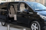 Noleggia un 7 posti a sedere Minivan (Mercedes Viano 2012) da MALPENSAAIRPORTTAXI a Ferno 