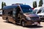 Noleggia un 9 posti a sedere Minivan (. . 2019) da Cardillo viaggi  a Vietri di potenza  
