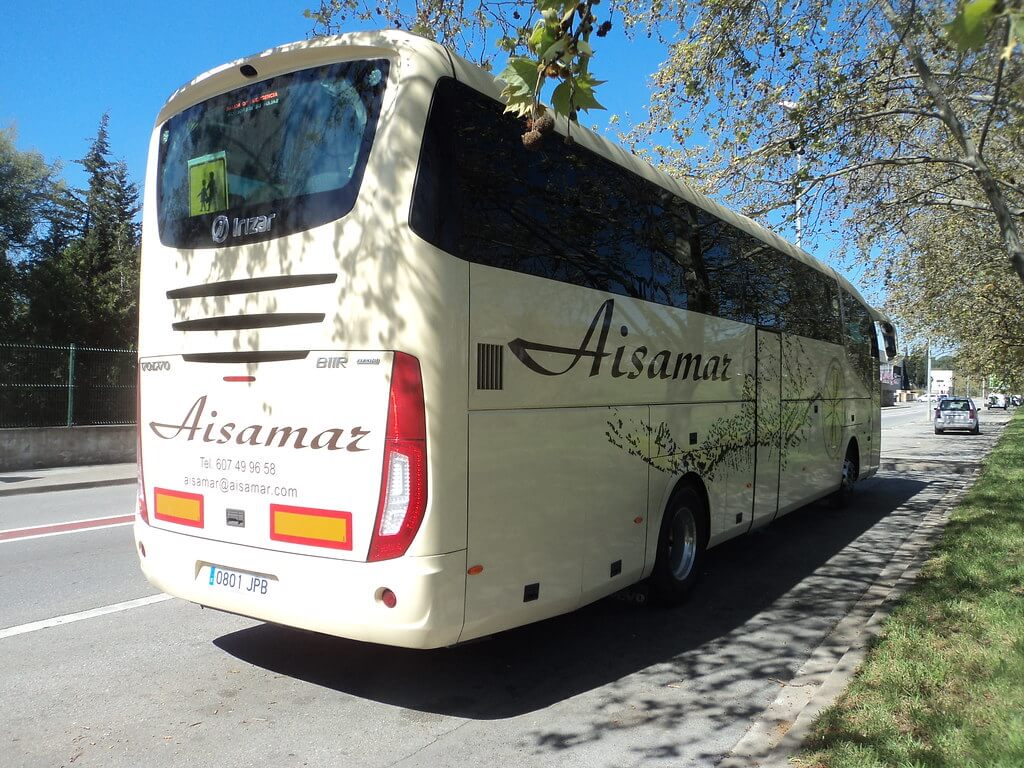 Huur een 56 seater Luxe touringcar (VSF IRIZAR   I6  2018) van AUTOCARES AISAMAR S.L. in BARCELONA 