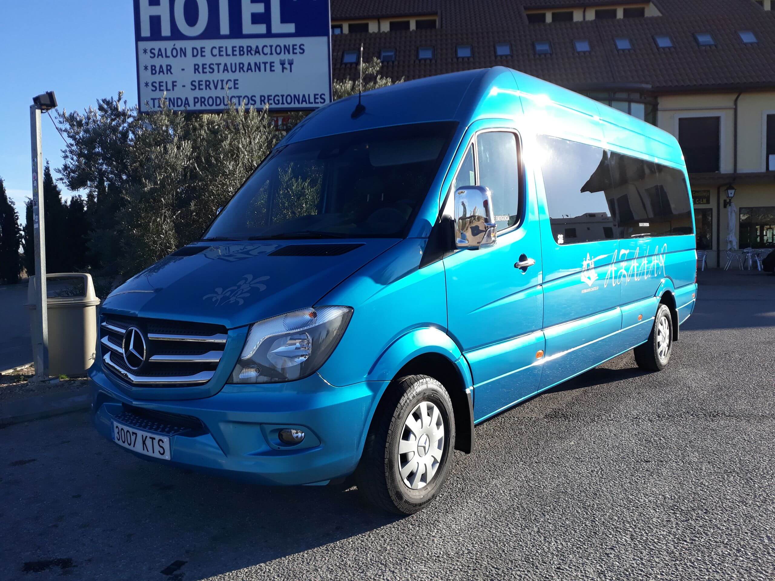 Hire a 16 seater Minibus  (Mercedes Luxus 2019) from AUTOCARES AZAHAR in VILA-REAL 