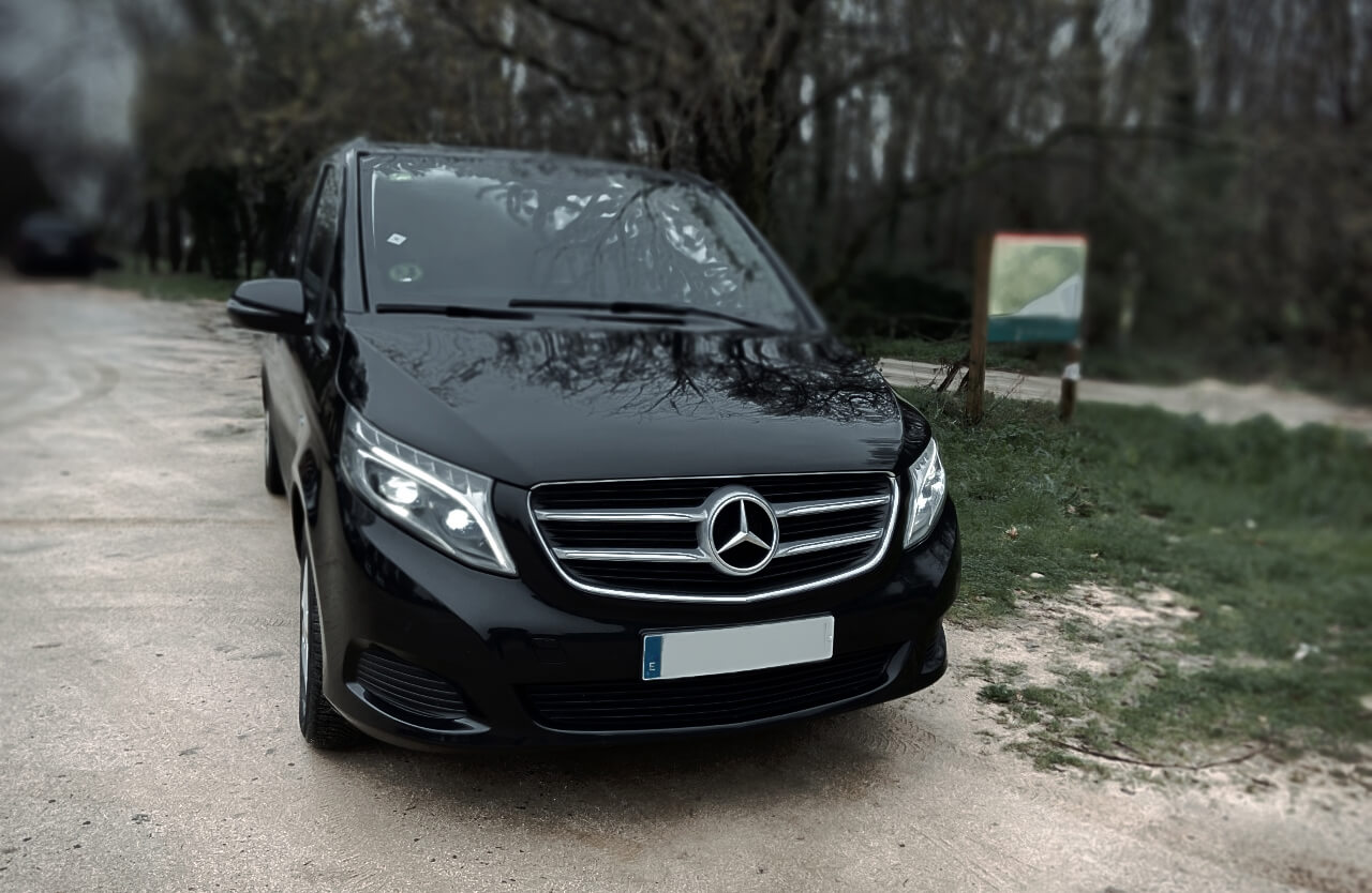 Hire a 7 seater Minivan (Mercedes V - 200 Avangarde 2019) from Bcn City Bus Tour s.l. in Viladecavalls 