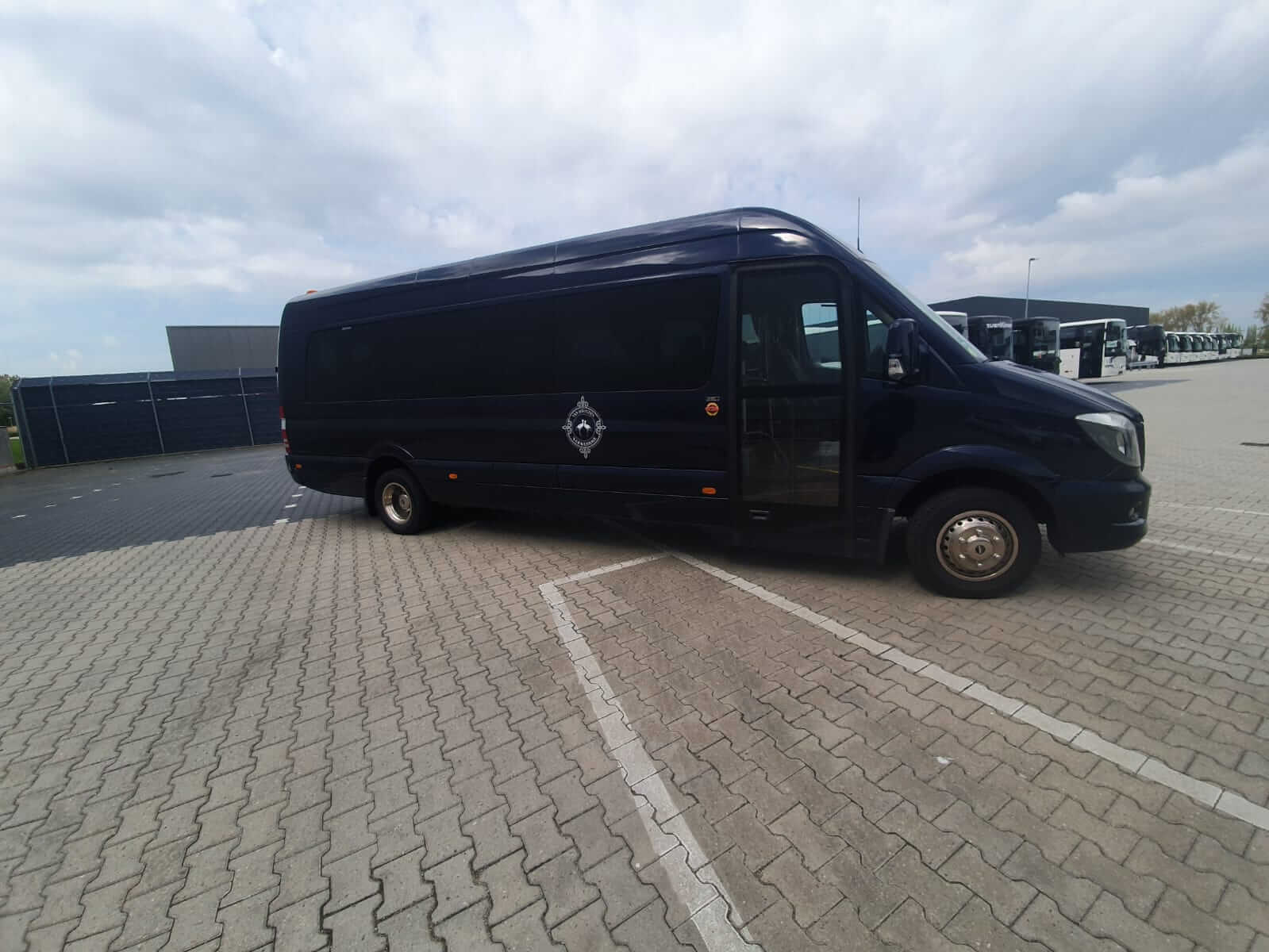 Rent a 19 seater Minibus  (Mercedes Benz  2 Sprinter 2022) from Van Heugten Tours from NOOTDORP 
