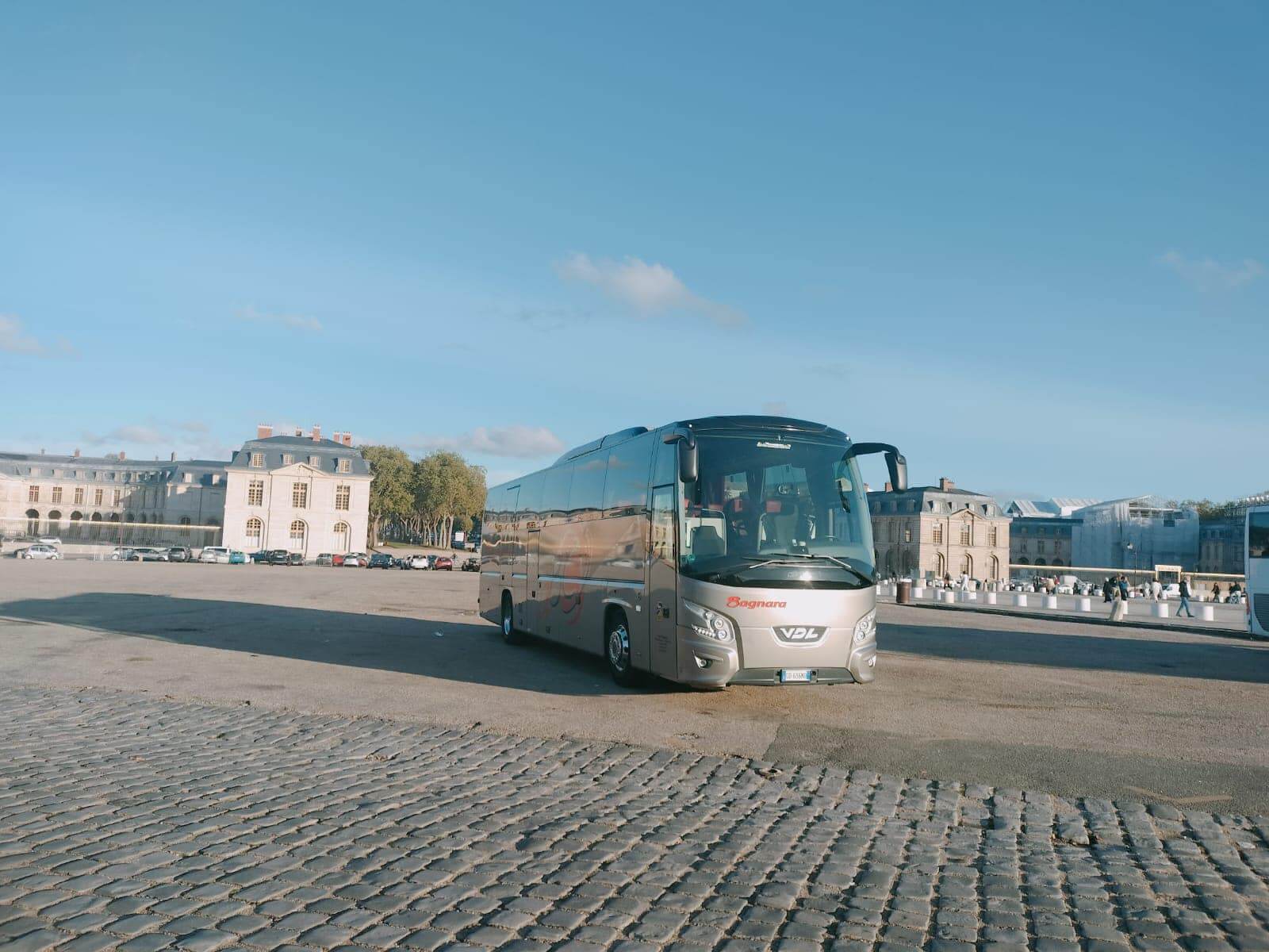 Rent a 54 seater Mobility coach (VDL FUTURA 2020) from Autoservizi Casarotto s.r.l. from Dueville, Vicenza 