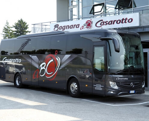 Hire a 56 seater Standard Coach (DAF PALLADIO 2003) from Autoservizi Casarotto s.r.l. in Dueville, Vicenza 