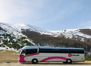 Alquila un 55 asiento Standard Coach (. . 2018) de CENTRALBUS (AUTOBUSES AGUIRRE S.L.) en VALLADOLID 