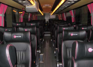 Alquile un Autocar Clase VIP de 55 plazas Mercedes I6S 2021) de CENTRALBUS (AUTOBUSES AGUIRRE S.L.) de VALLADOLID 