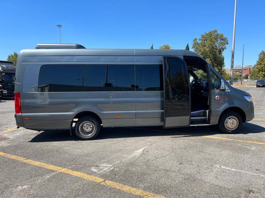 Hire a 20 seater Minibus  (MERCEDES SPRINTER 2023) from SANCHINI TRAVEL di SANCHINI MARIO in Roma 