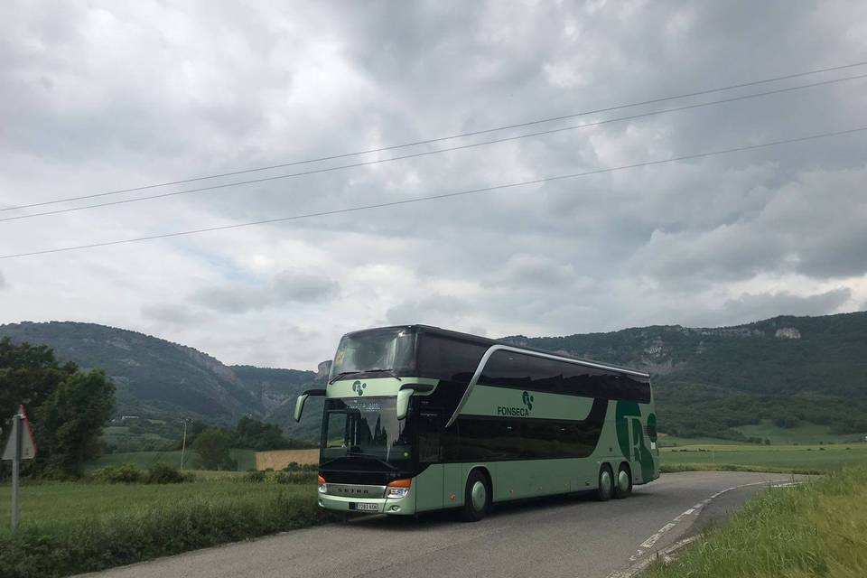 Hire a 93 seater Panoramic Bus (SCANIA DOS PISOS 2012) from Autocares Fonseca in Berrioplano 