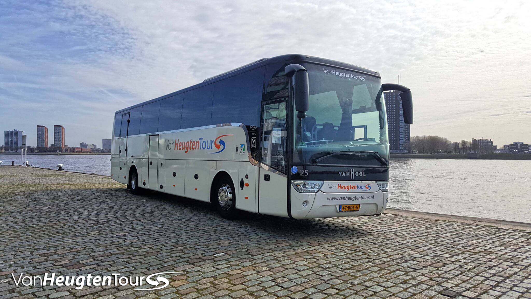 Huur een 55 seater Stadsbus (MERCEDES-BENZ Intouro 2018) van Van Heugten Tours in NOOTDORP 