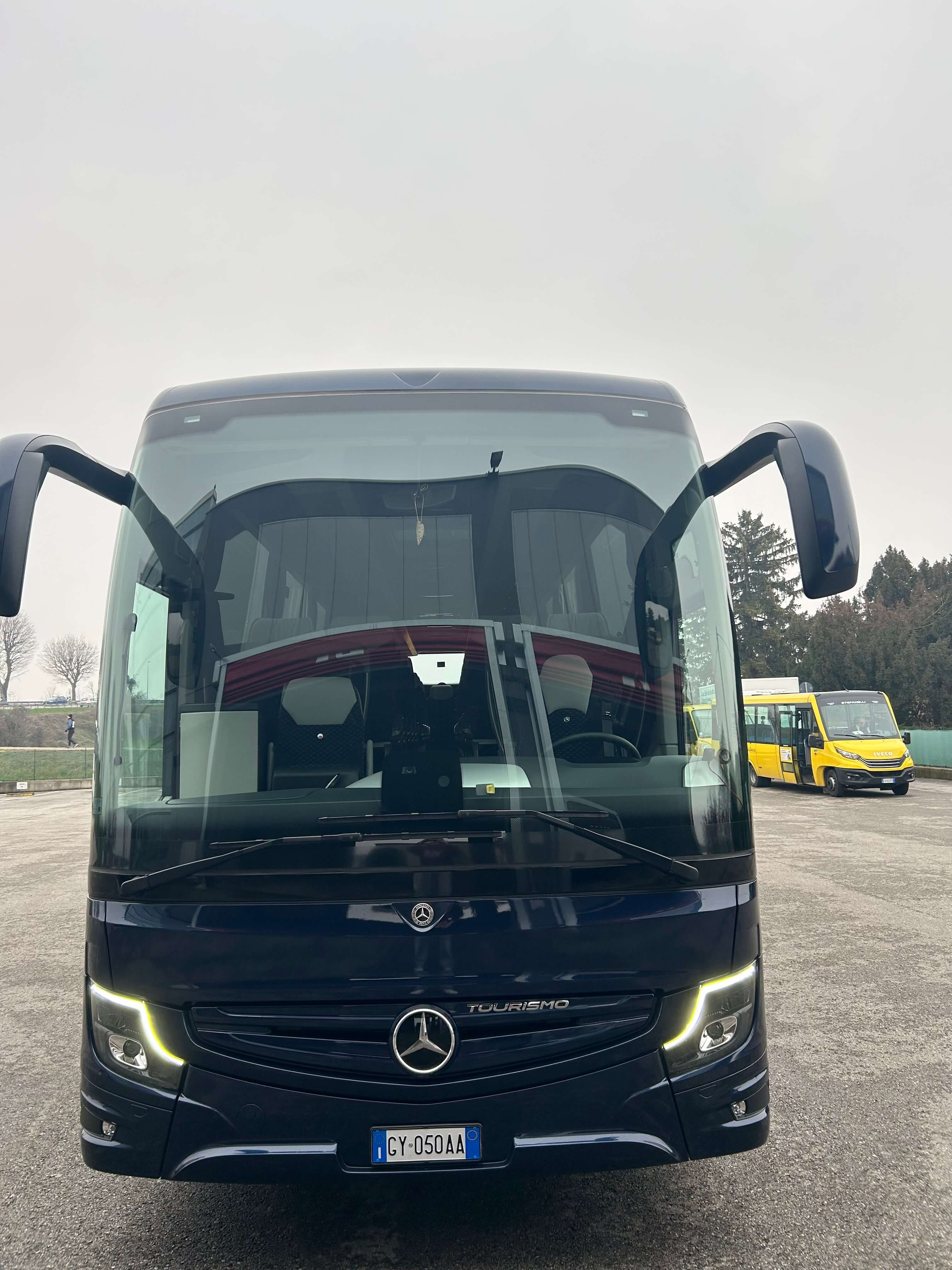 Rent a 49 seater Executive  Coach (MERCEDES TOURISMO 2025) from Autoservizi Casarotto s.r.l. from Dueville, Vicenza 