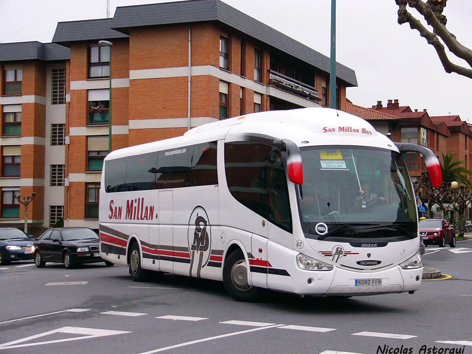 Huur een VIP Touringcar (Scania Autocar estándar con los servicios básicos  2014) met 59 stoelen van AUTOCARES SAN MILLAN uit Leioa 