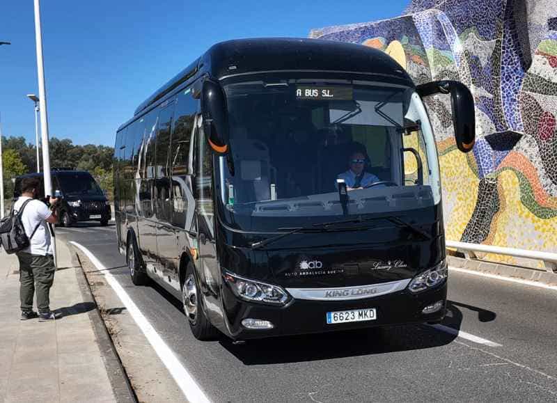 Alquila un 37 asiento Microbus (. . 2025) de AUTOANDALUCIA BUS SL en SEVILLA 
