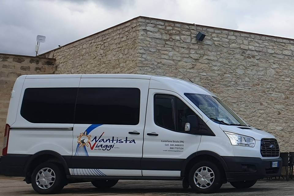 Rent a 8 seater Microbus (FORD TRANSIT 2016) from NANTISTA VIAGGI DI NANTISTA SILVIO G.&C SNC from CASTELLANA SICULA 