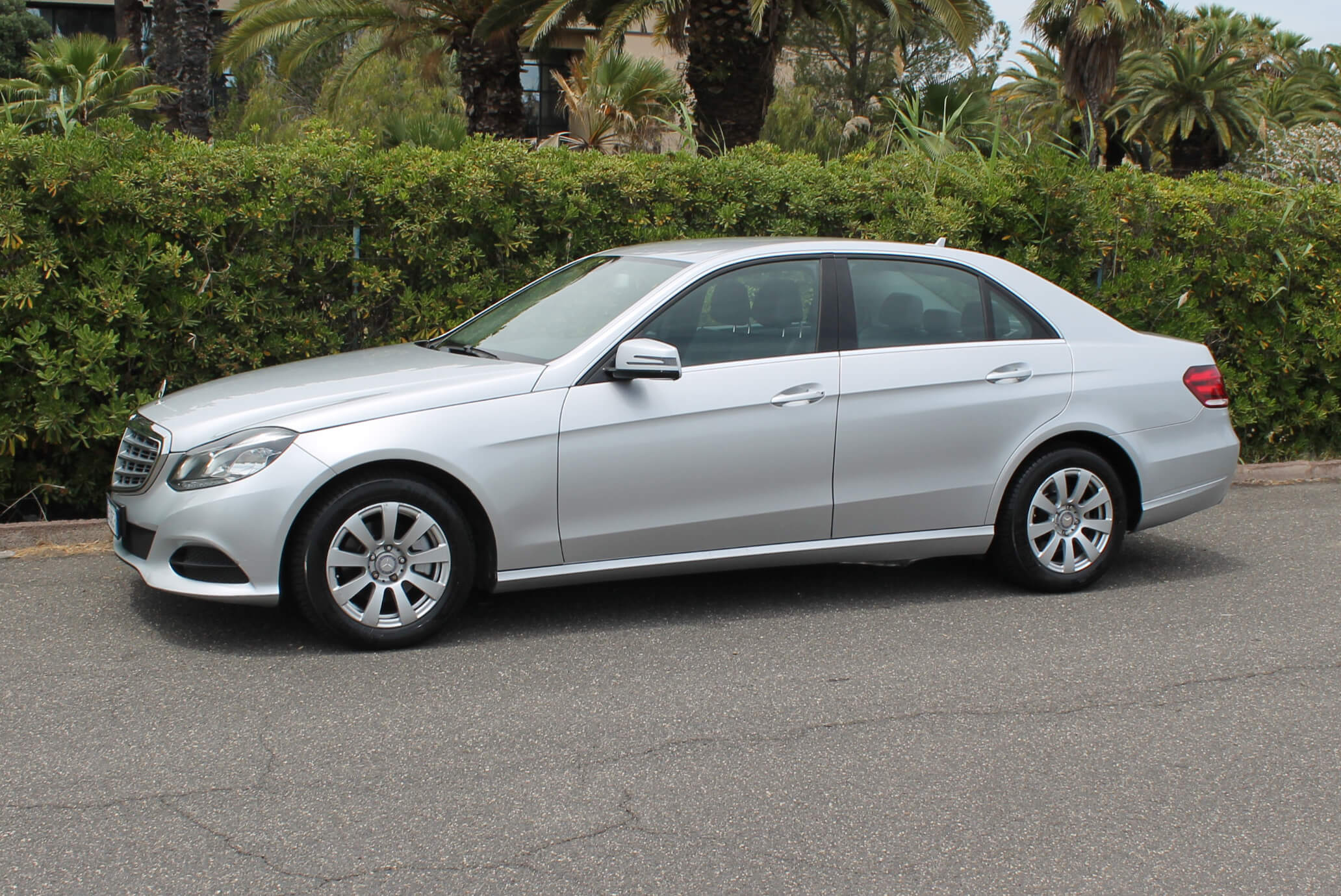 Alquila un 4 asiento Coche con chófer (Mercedes E CLASS 2019) de Autoservizi Rosario Pappalardo SRL en CATANIA 