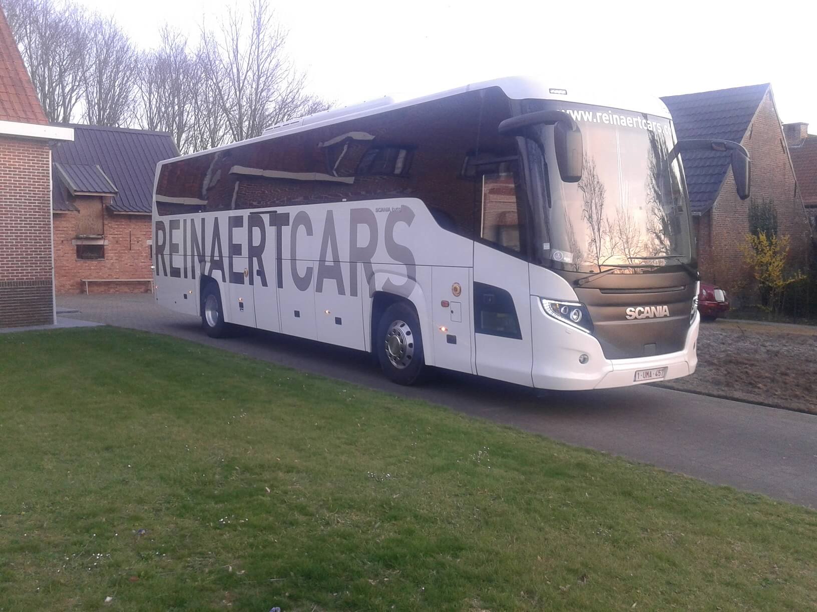 Huur een Standaard Bus -Touringcar (Scania Touring HD 2018) met 50 stoelen van Reinaert Cars GCV uit Lokeren 