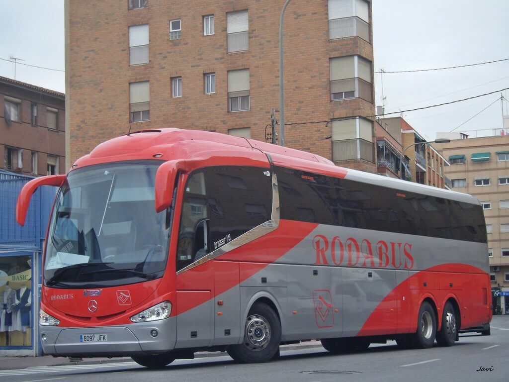 Alquila un 55 asiento Autocar estándard (. Autocar estándar con los servicios básicos  2005) de RODABUS en Albacete 