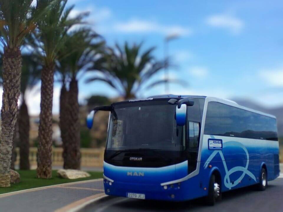 Hire a 39 seater Standard Coach (. . 2020) from ROSABUS in Sevilla 