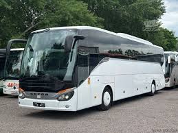 Noleggia un 50 posti a sedere Pullman standard (SETRA  516 2017) da Northeca Oü a Tallinn 