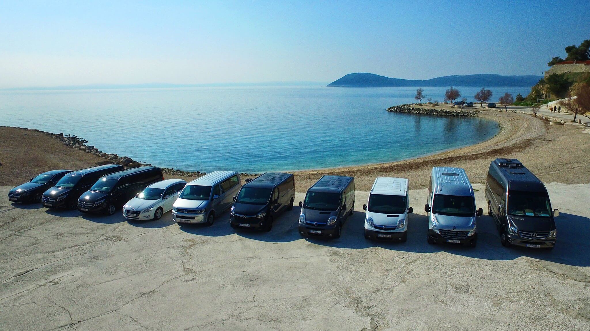 Alquile un Minibús de 19 plazas Mercedes Sprinter 2012) de Transfersplit Dalmatino de Kaštel Gomilica 