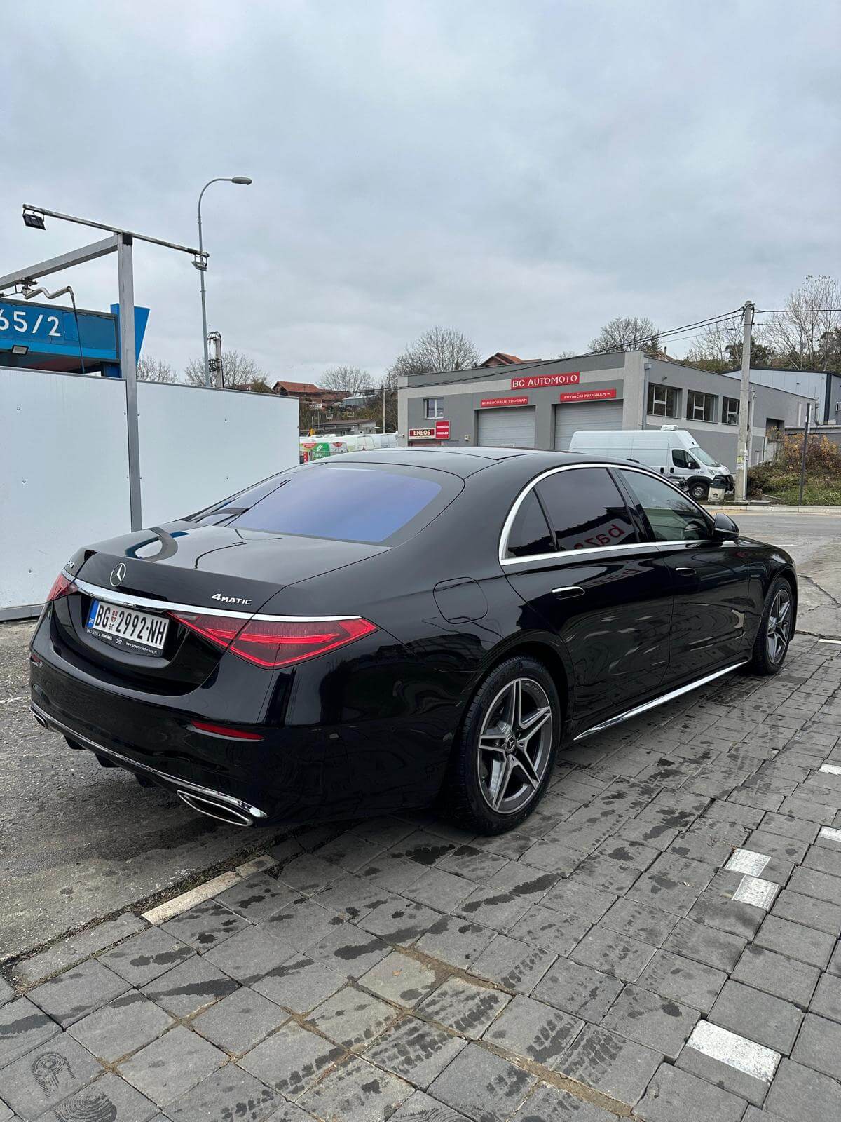 Alquile un Limusina o coche de lujo de 3 plazas Mercedes S class 2021) de Volventis OÜ de Belgrade 