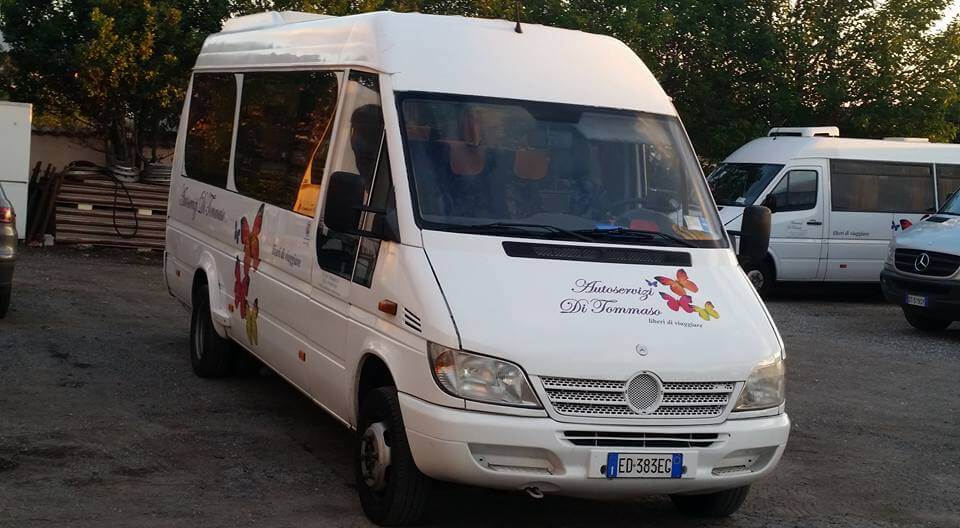 Hire a 34 seater Midibus (King Long  6900 xmq  2016) from Autoservizi Di Tommaso Srl in ROMA 